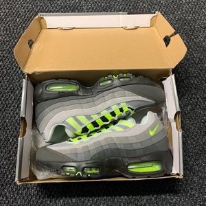 Nike Air Max 95s OG Neon Colorway Sneakers 10US